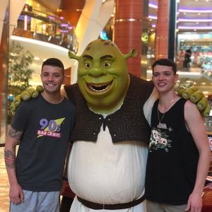 Meet your Posher, Adam